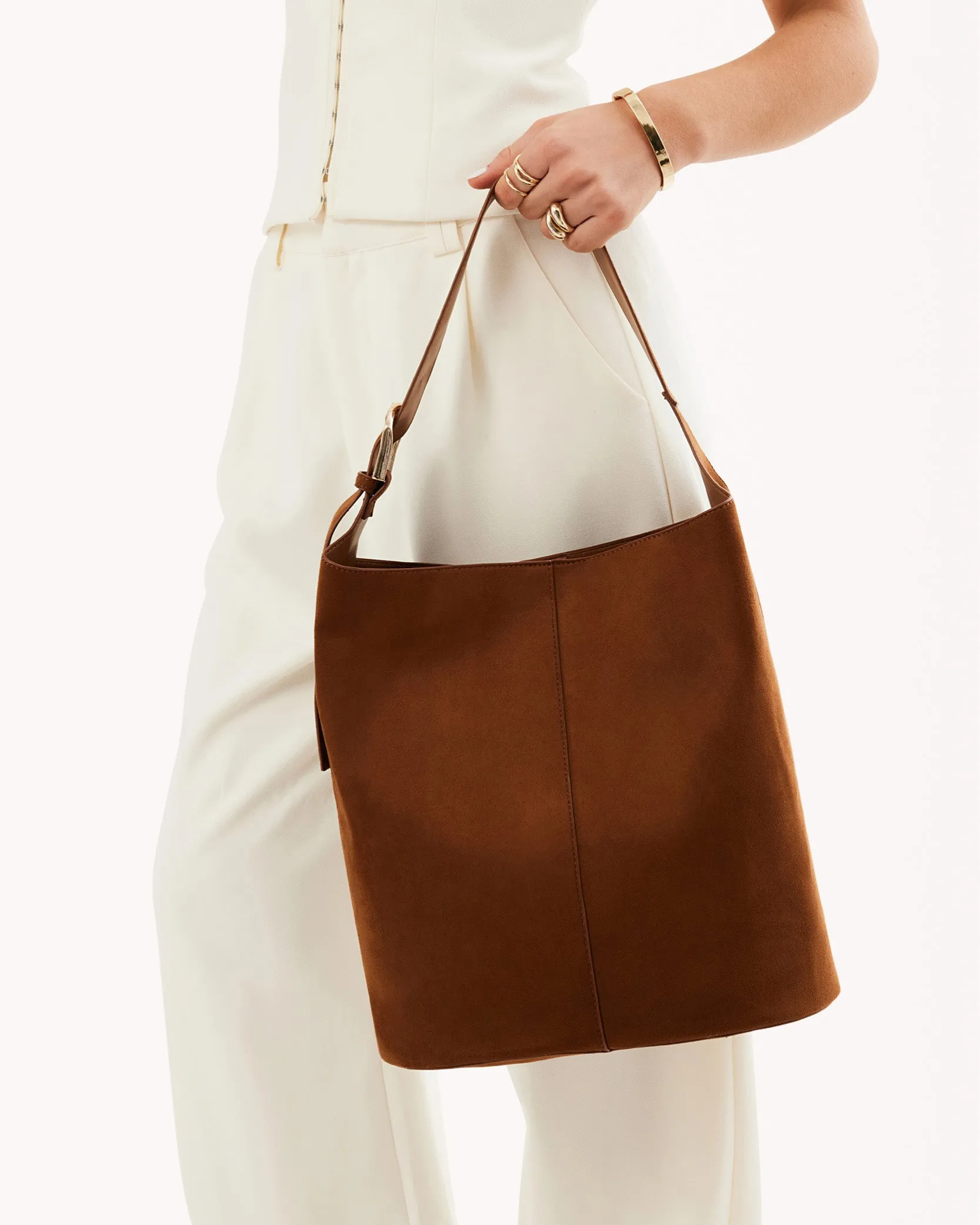 CALI SHOULDER BAG - TAN SUEDE