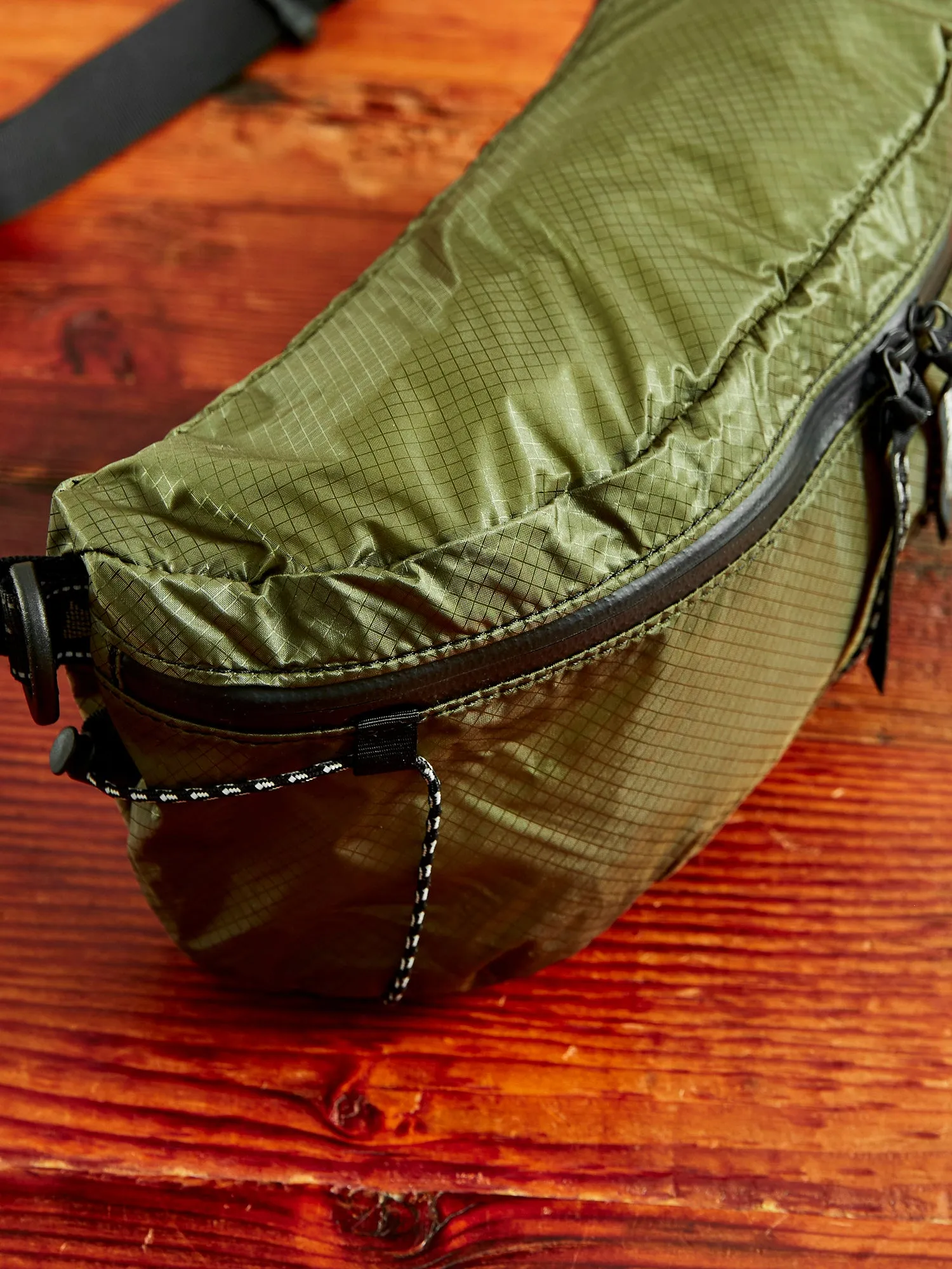 Sil Waist Bag in Khaki