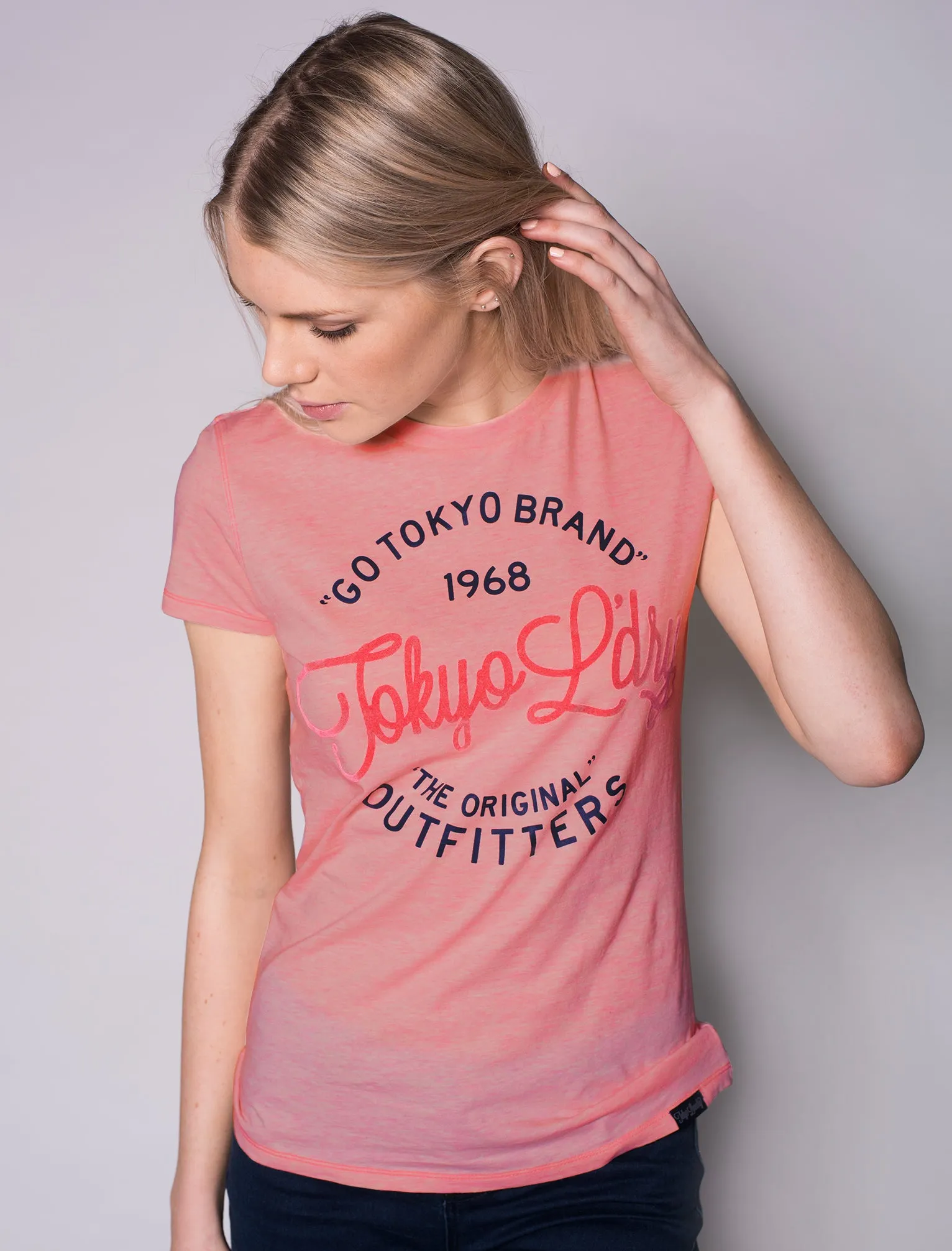 Suri Motif T-Shirt in Coral Marl - Tokyo Laundry